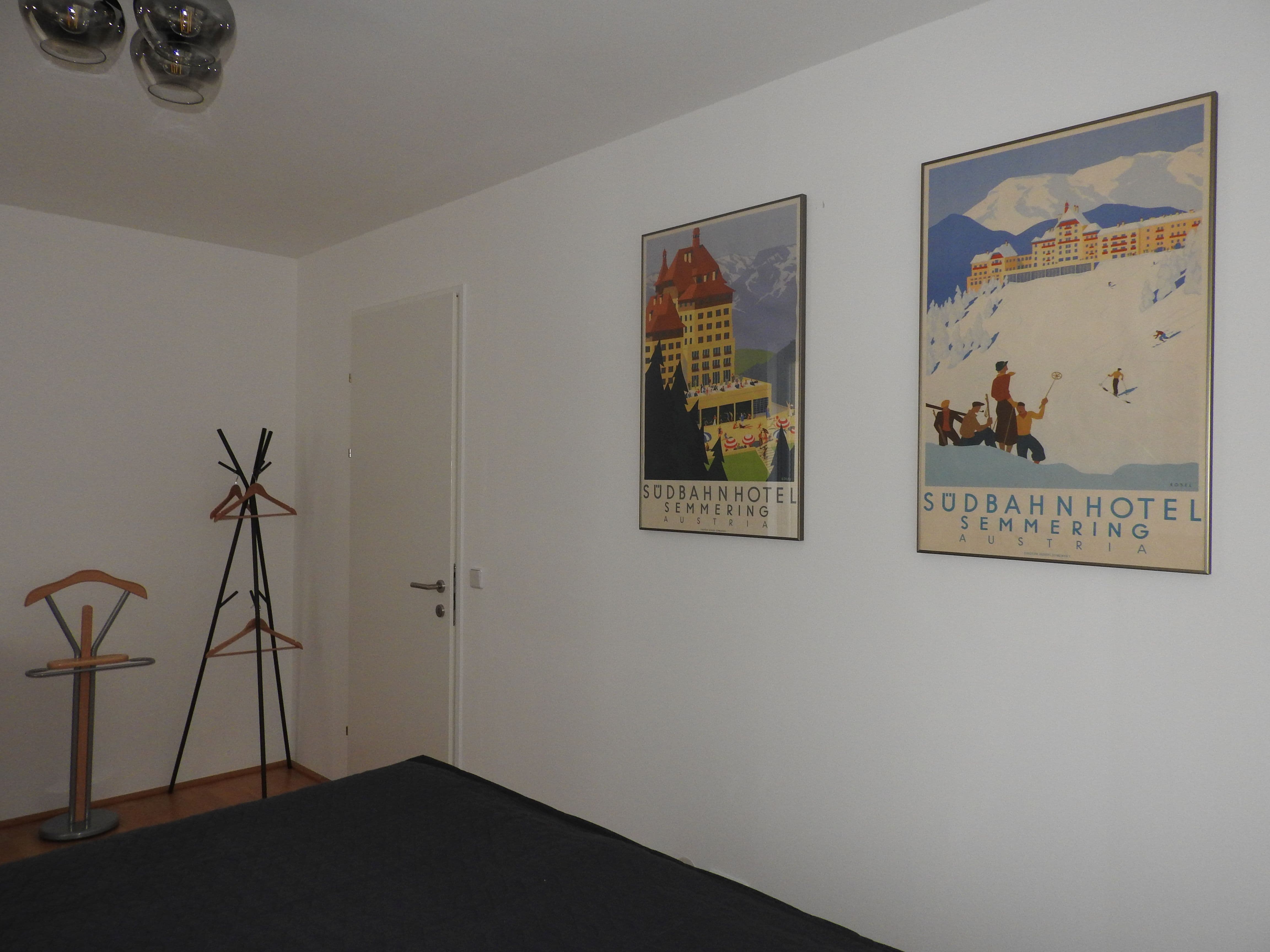 Schlafzimmer 2 4